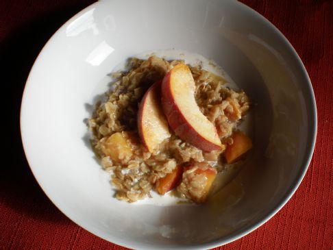 Peach Cobbler Oatmeal