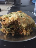 Baked spaghetti squash with ground chicken 