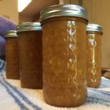 No Added Sugar Spice Peach Jam.                                   (1 Tablespoon)
