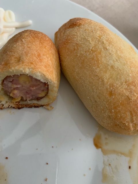 Keto Pigs in a Blanket w cheddarwurst sausage 