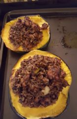 Chicken,apple,quinoa stuffed acorn squash