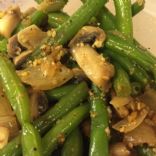 Green Beans with Mushrooms and Onions (Beth's Side Dishes)