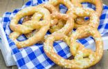 Honey Whole-Wheat Pretzels 