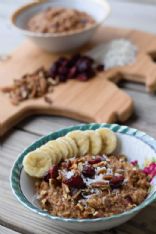 Irish Oatmeal with a Fruity Twist