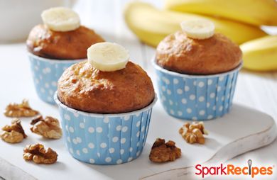 Low-Sugar Chai-Spiced Banana-Nut Muffins 