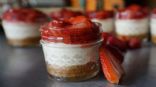 Mini Strawberry Cheesecakes
