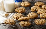 Mint Chocolate Chip-Oat Cookies