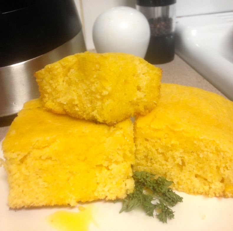 Mumzy's Lowfat Corn Bread