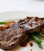 Slim Fast Healthy Recipes: Pan-Seared Beef with Warm Vinaigrette