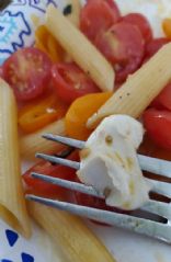 Penne with fresh tomato, basil, and mozzarella