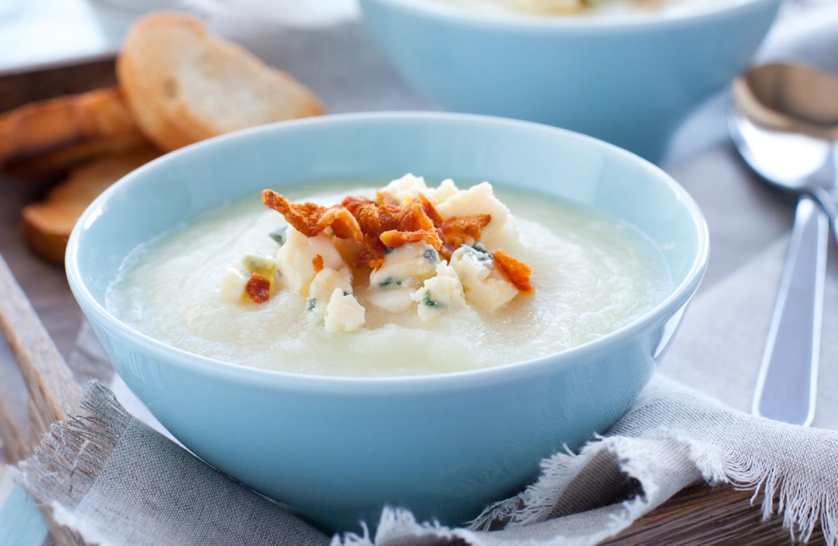 Samantha's Creamy Cauliflower Soup