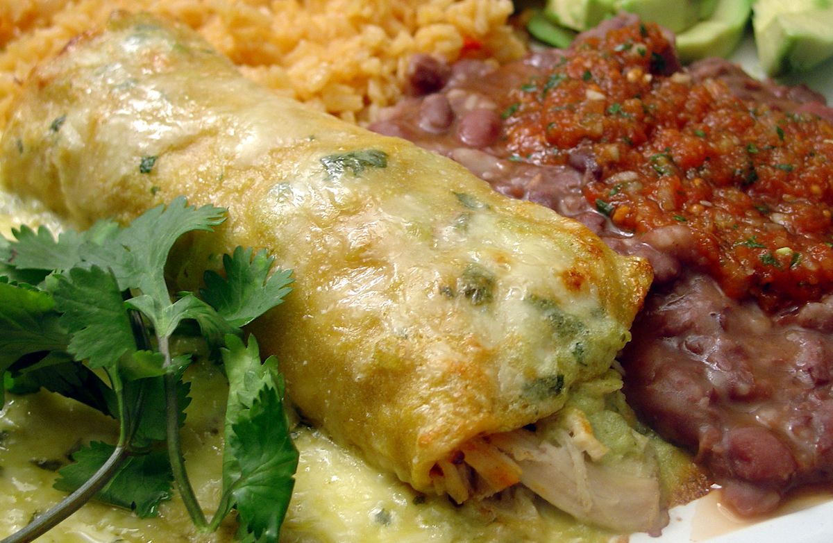 Skinny Sour Cream & Chicken Enchiladas