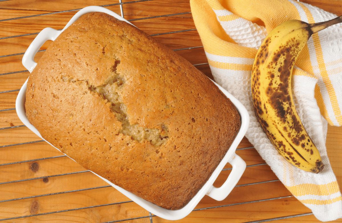 Super Moist Banana Bread