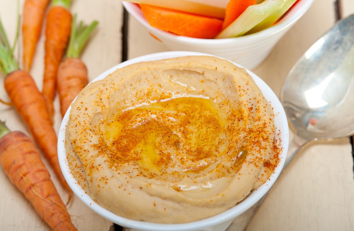 Traditional Hummus