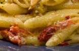 Whole-Wheat Penne with Sun-Dried Tomatoes, Onion, Garlic and Olive Oil