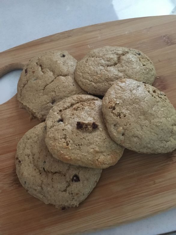 salted carmel protein cookies