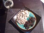 Chicken Pasta with Thyme-Mint Cream Sauce 