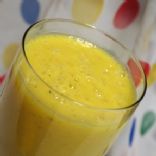 Banana, mango & orange smoothie