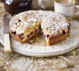 Raspberry Bakewell cake