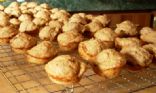 whole wheat banana nut muffins