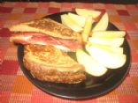 French Toast Cheese Sandwich with Turkey Bacon