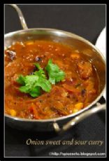 Onion Sweet, Sour & Spicy curry