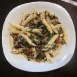 Chicken and spinach pasta