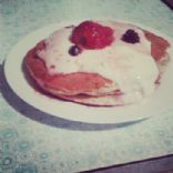 Berries and Oats Pancakes