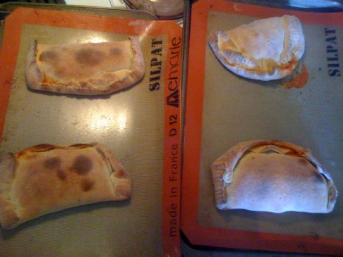 mini calzone