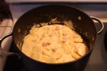 Cheesy Scalloped Potatoes with Ham