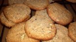 Pecan Shortbread (gluten free, no refined sugar)