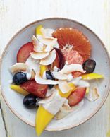 Fresh Fruit with Applesauce-Sweetened Tahini