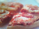 Easy Mini Red Pizza