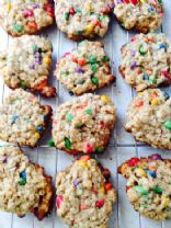 Honey-Oat Cookies with Chocolate Coated Sunflower Seeds