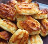 Cheesy Cauliflower Tots