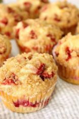 Strawberry Cheesecake Muffins