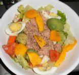 Paleo Power Tuna n Egg BIG Salad 