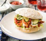 Chicken burgers with Marinated Zucchini