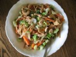 Chicken Noodle Salad with Peanut Dressing