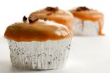 Caramel Pumpkin Pudding Cupcakes