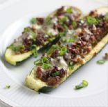 Skinny zucchini boats