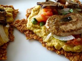 Raw Hummus Pizza