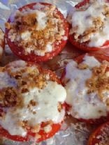 Broiled Mozzarella Tomato Halves