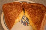 Grilled pimento cheese sandwich