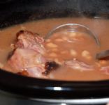 Slow Cooker Pinto Beans w/ Smoked Ham Hocks